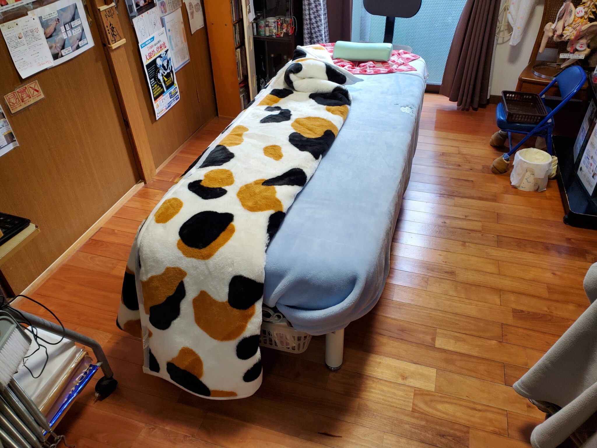 施術用ベッドも冬バージョンに